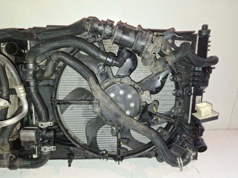 Recambio de electroventilador para dacia dokker express k9k872 referencia OEM IAM T18548B  