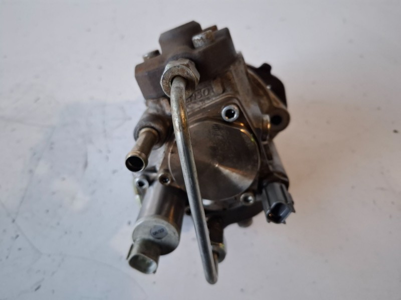 Recambio de bomba inyeccion para nissan x-trail (t30) yd22 referencia OEM IAM 16700AW403  