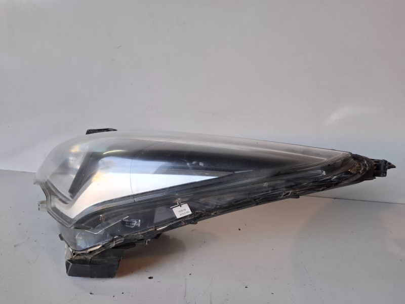 Recambio de faro izquierdo para peugeot 5008 5g01 referencia OEM IAM 9805525580  