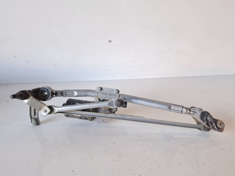 Recambio de motor limpia delantero para bmw serie 3 berlina (e90) 204d4 referencia OEM IAM 404959  