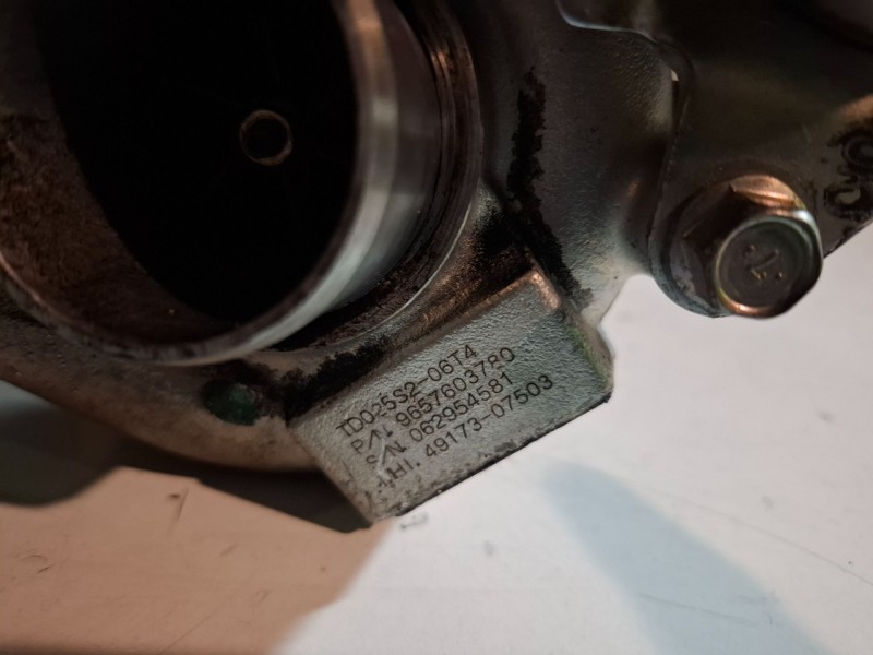 Recambio de turbocompresor para peugeot partner (s2) 9hx referencia OEM IAM 9657603780  
