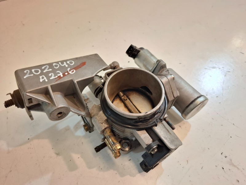 Recambio de caja mariposa para opel vectra c berlina x18xe referencia OEM IAM   