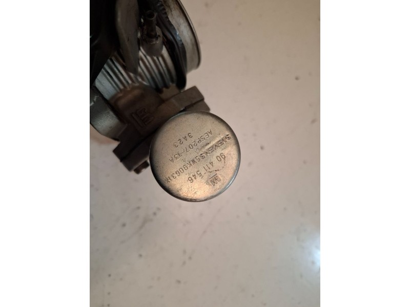 Recambio de caja mariposa para opel vectra c berlina x18xe referencia OEM IAM   