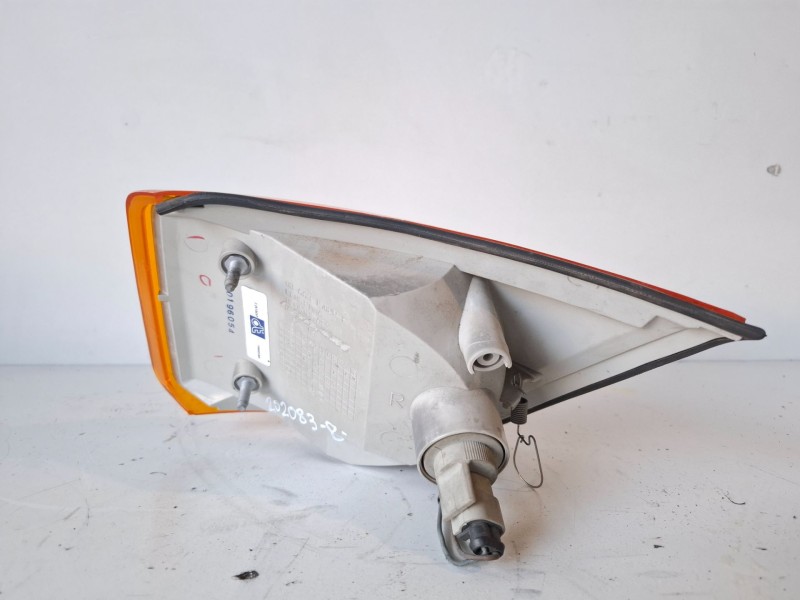 Recambio de piloto delantero derecho para iveco daily camión/volquete 814043b referencia OEM IAM 086631502RF  