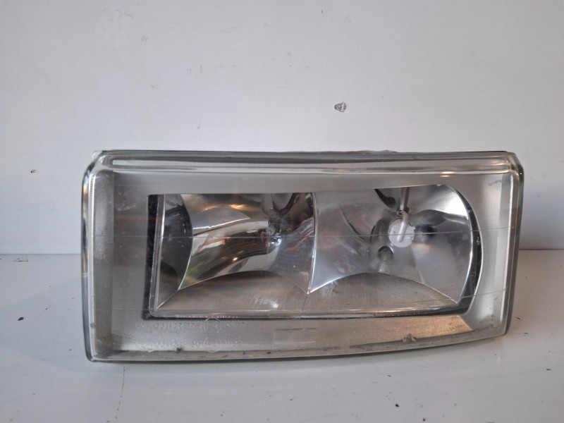 Recambio de faro izquierdo para iveco daily camión/volquete 814043b referencia OEM IAM   