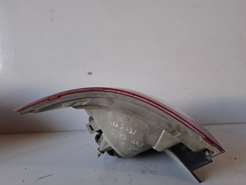 Recambio de piloto trasero izquierdo para volkswagen golf v (1k1)(10.2003) bkd referencia OEM IAM 1K6945095Q  