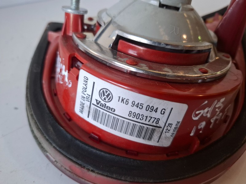 Recambio de piloto trasero derecho para volkswagen golf v (1k1)(10.2003) bkd referencia OEM IAM 1K6945094G  