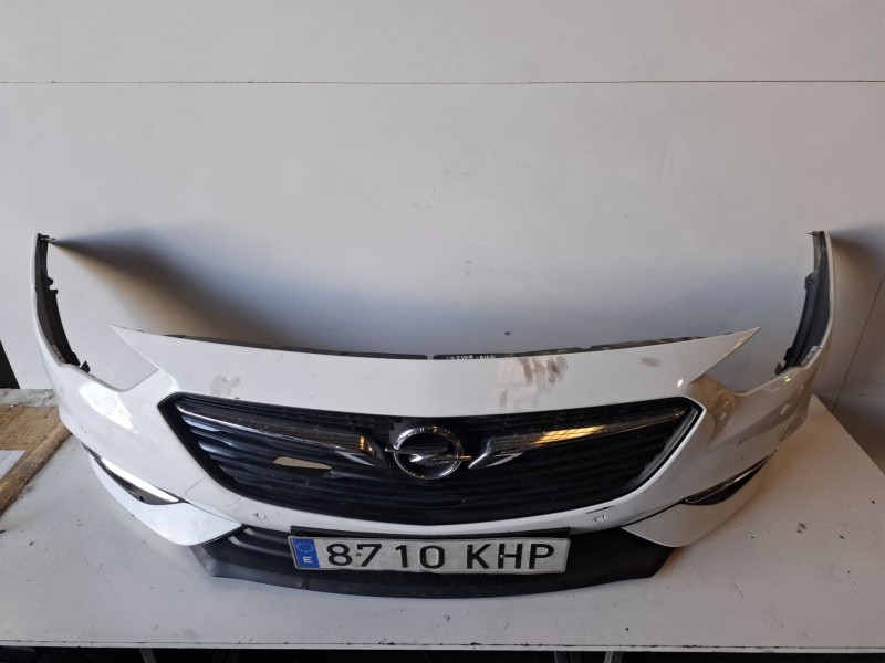 Recambio de paragolpes delantero para opel insignia b sports tourer b16dth referencia OEM IAM   