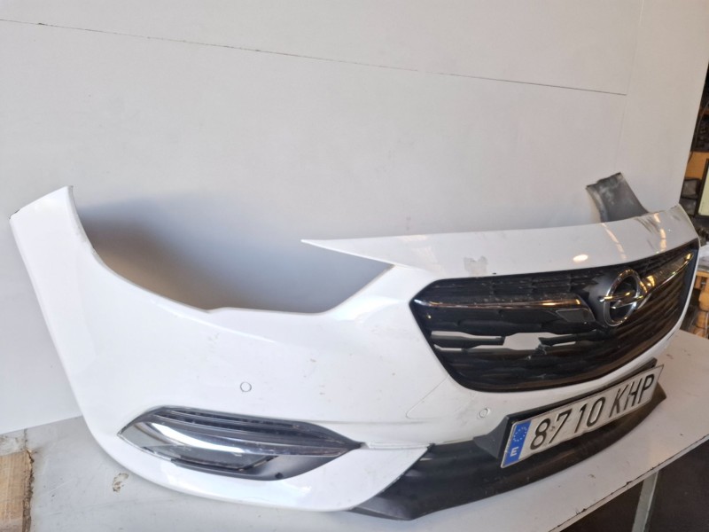 Recambio de paragolpes delantero para opel insignia b sports tourer b16dth referencia OEM IAM   