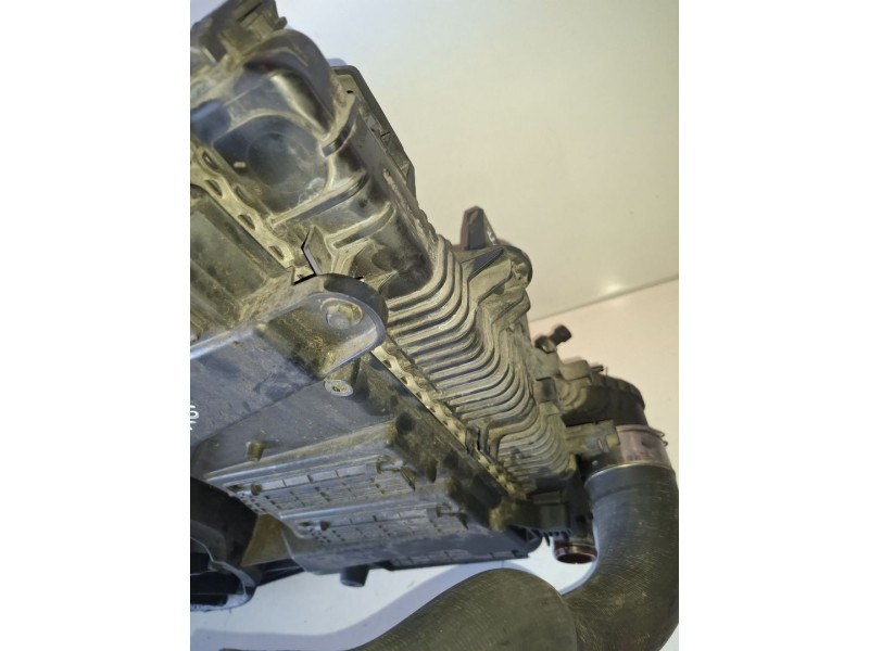 Recambio de radiador agua para opel insignia b sports tourer b16dth referencia OEM IAM 84208036  