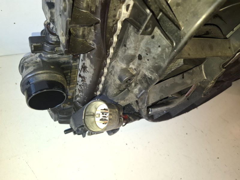 Recambio de electroventilador para opel insignia b sports tourer b16dth referencia OEM IAM 84216861  