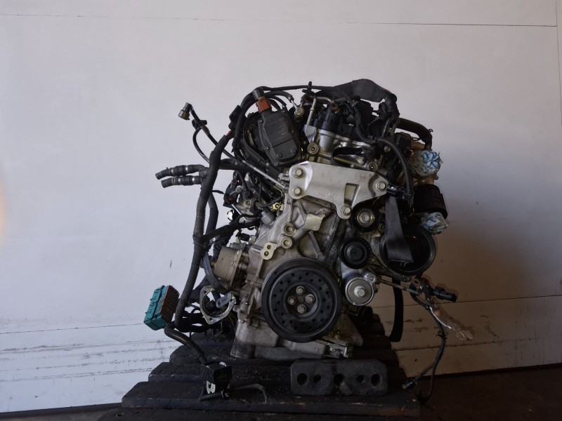 Recambio de motor completo para opel insignia b sports tourer b16dth referencia OEM IAM B16DTH  