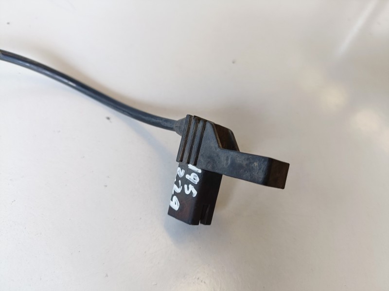 Recambio de sensor para mercedes-benz clase e (bm 211) berlina 646821 referencia OEM IAM A2115400008  