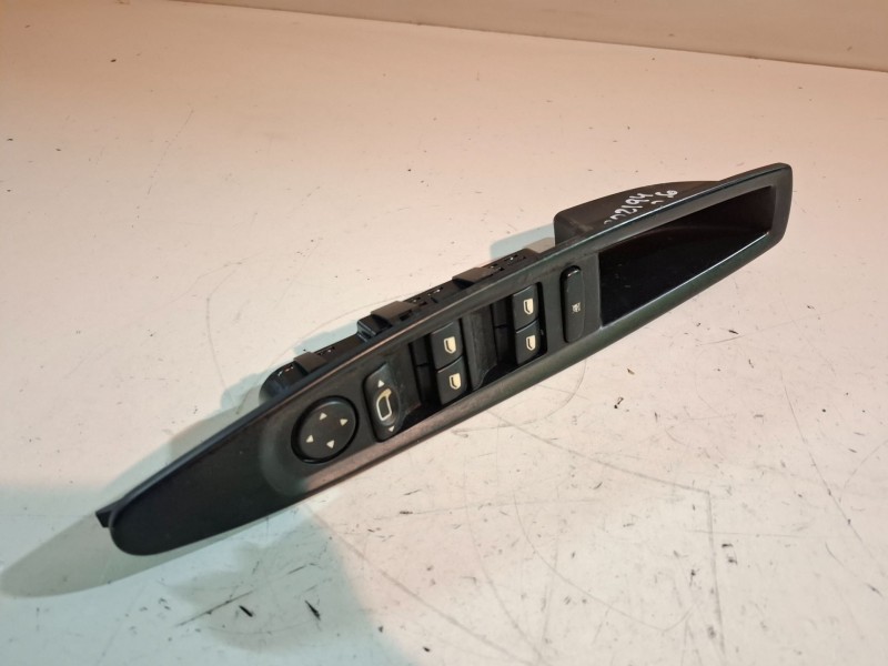 Recambio de mando elevalunas delantero izquierdo para citroen c4 berlina 5fw referencia OEM IAM 9651464577  