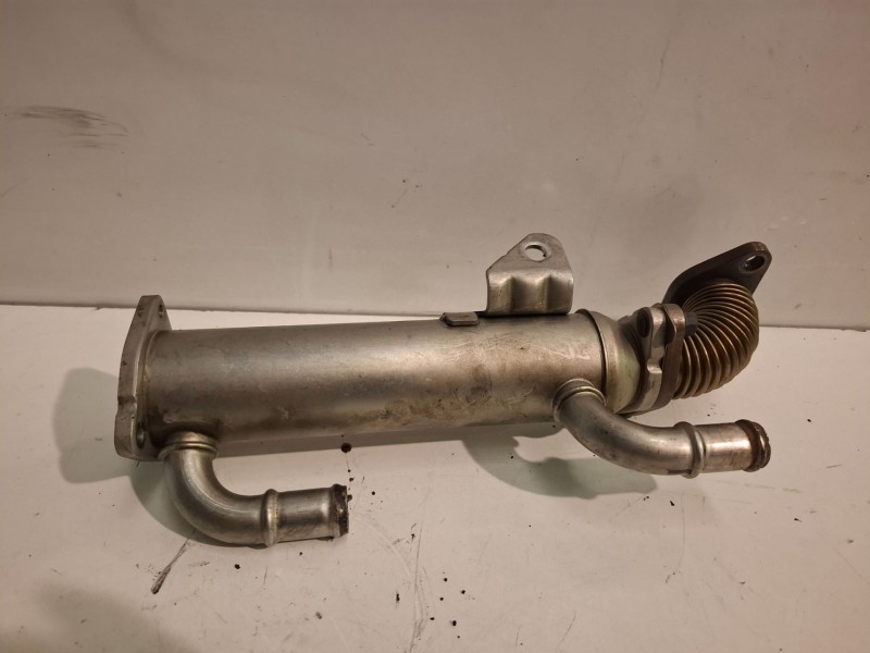 Recambio de enfriador egr para hyundai sonata (nf) d4ea referencia OEM IAM 988294P  