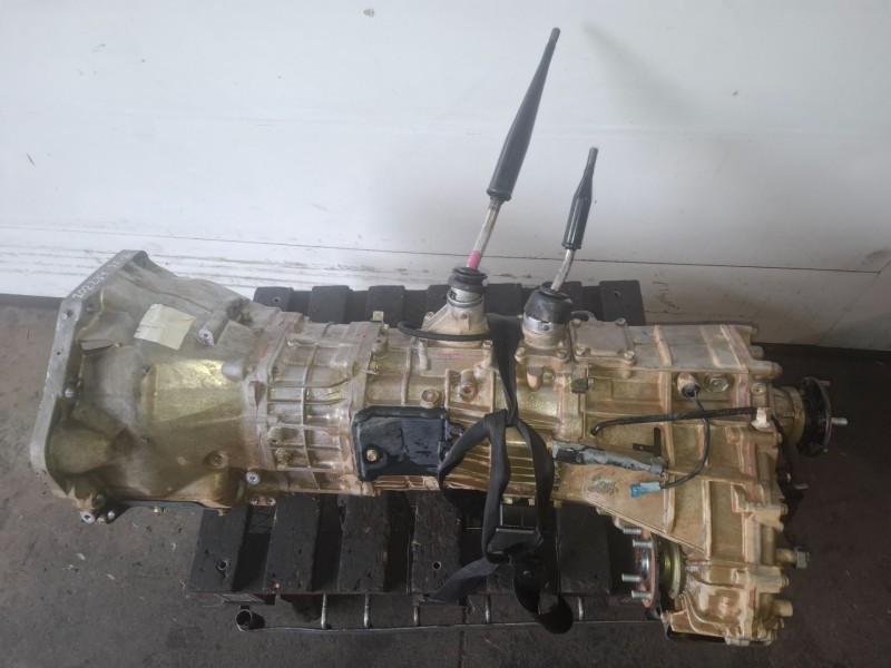 Recambio de caja cambios para toyota land cruiser (j12) 1kdftv referencia OEM IAM   