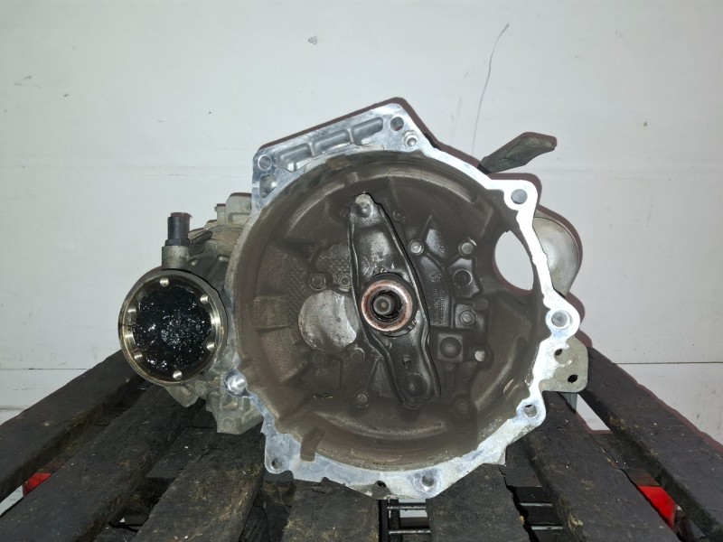 Recambio de caja cambios para seat ibiza berlina (6j5) cayb referencia OEM IAM KFK  