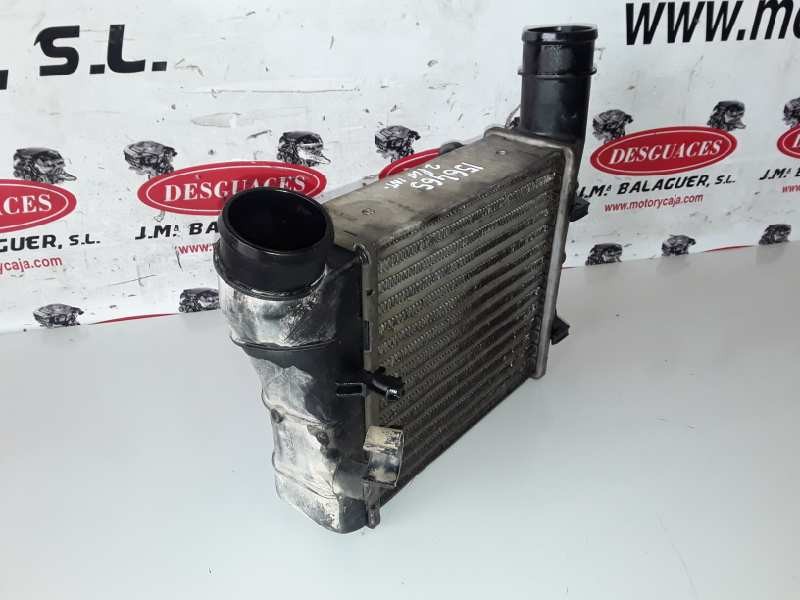 Recambio de intercooler para audi a4 berlina (8e) awx referencia OEM IAM 8E0145805F  