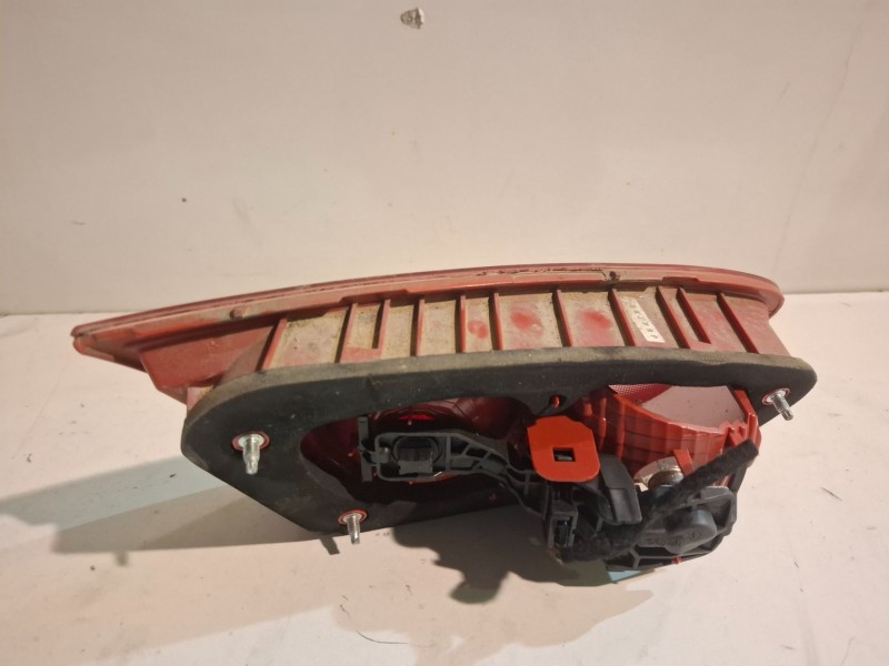 Recambio de piloto trasero derecho para seat leon (1p1) cayc referencia OEM IAM 1P0945094F  