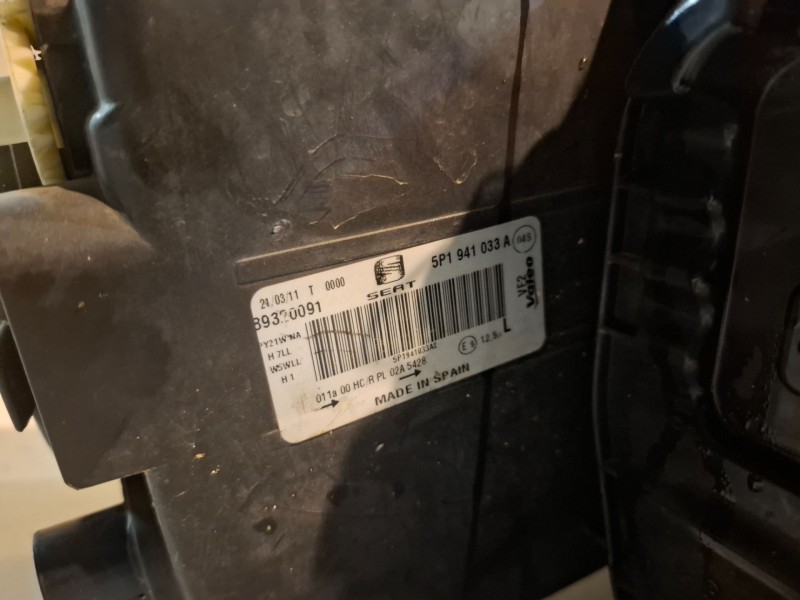 Recambio de faro izquierdo para seat leon (1p1) cayc referencia OEM IAM 5P1941033A  