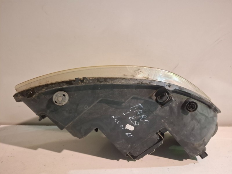 Recambio de faro izquierdo para seat leon (1p1) cayc referencia OEM IAM 5P1941033A  