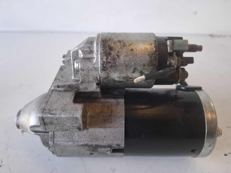 Recambio de motor arranque para citroen c4 picasso 9hy referencia OEM IAM M000T22471  