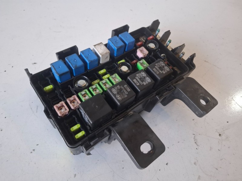 Recambio de caja reles / fusibles para hyundai sonata (nf) d4ea referencia OEM IAM 919503K540  