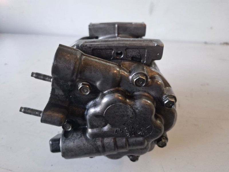 Recambio de compresor aire acondicionado para citroen c5 berlina 9hz referencia OEM IAM 9683003080  