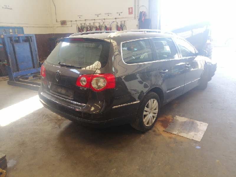 volkswagen passat variant (3c5) del año 2006