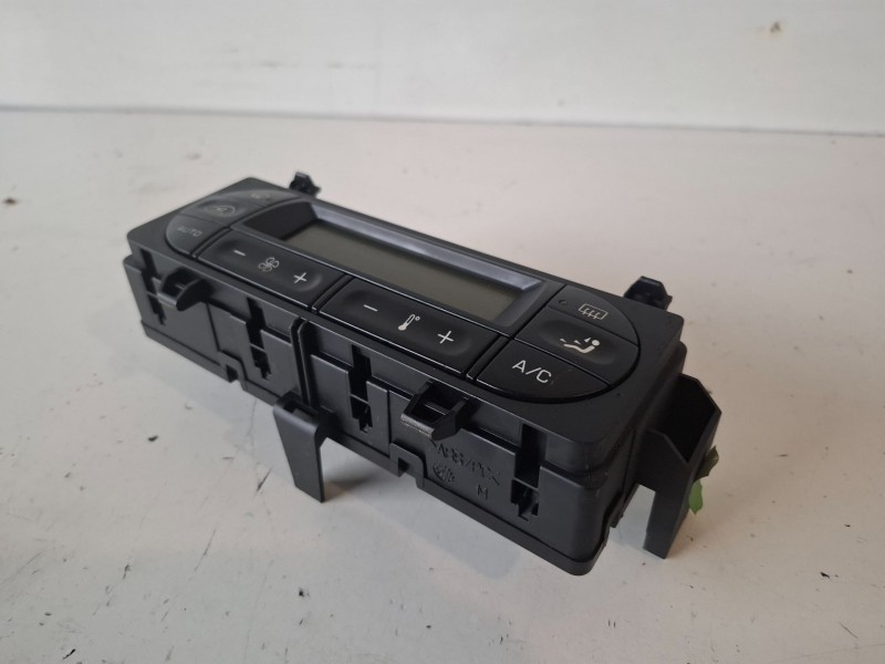 Recambio de mando climatizador para citroen c3 8hz referencia OEM IAM 96530443XT  