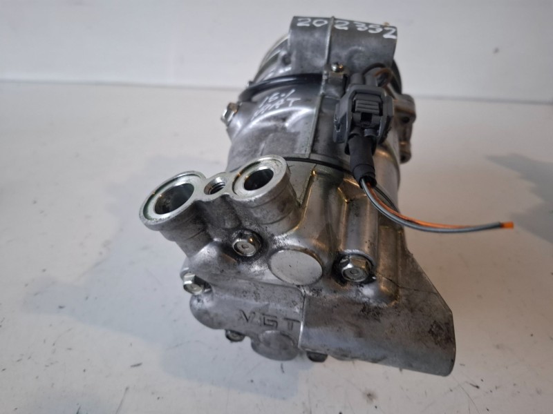 Recambio de compresor aire acondicionado para fiat ii doblò (152) 198a3000 referencia OEM IAM 51868880  