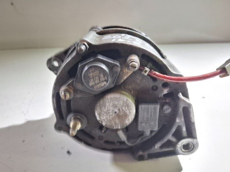 Recambio de alternador para peugeot 205 berlina 161a referencia OEM IAM   