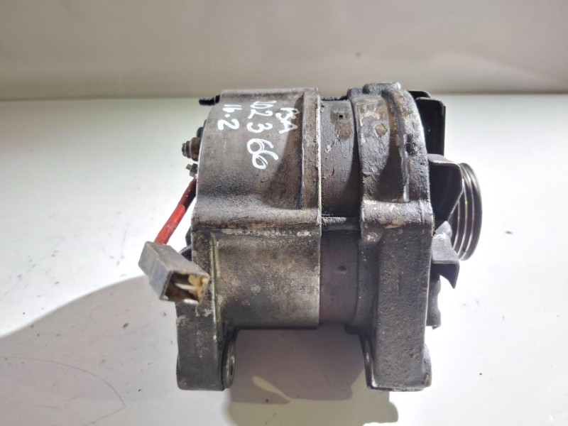 Recambio de alternador para peugeot 205 berlina 161a referencia OEM IAM   