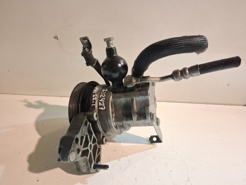 Recambio de bomba direccion para bmw serie 7 (e65/e66) 306d3 referencia OEM IAM 6760074055  
