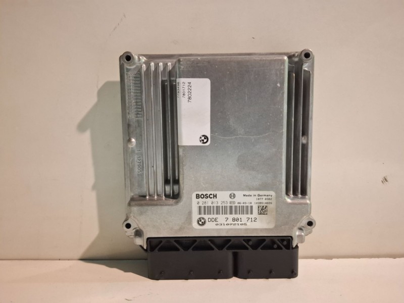 Recambio de centralita motor uce para bmw serie 7 (e65/e66) 306d3 referencia OEM IAM 0281013253  