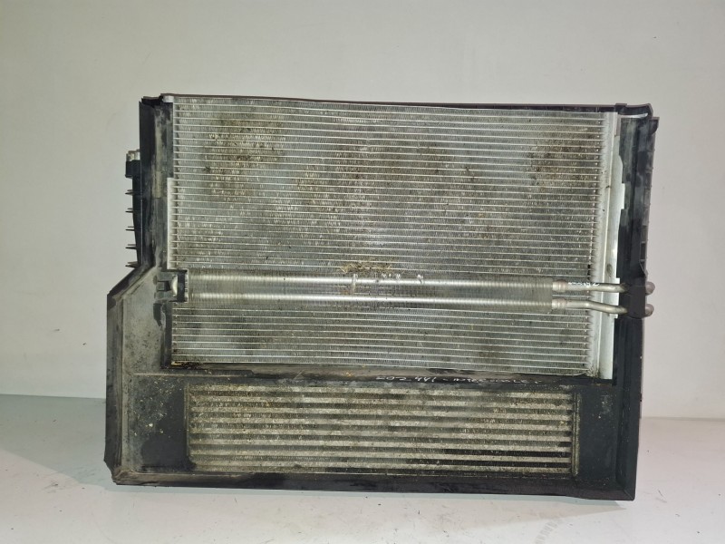 Recambio de radiador calefaccion / aire acondicionado para bmw serie 7 (e65/e66) 306d3 referencia OEM IAM 6450838136207  