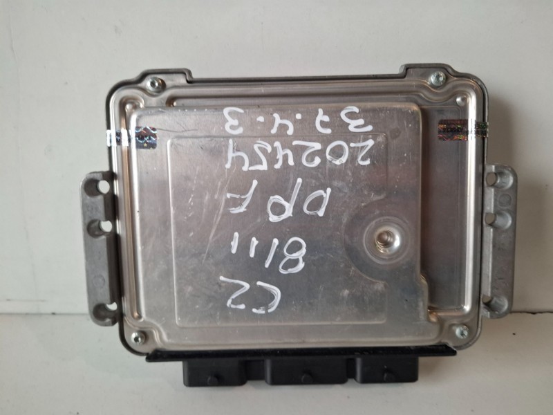 Recambio de centralita motor uce para citroen c2 8hz referencia OEM IAM 0281011785  