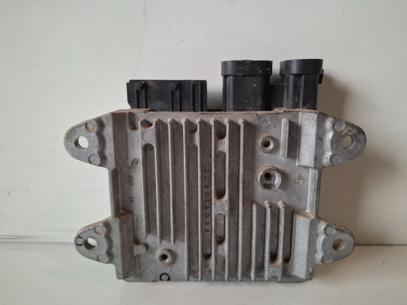 Recambio de centralita direccion para citroen c2 8hz referencia OEM IAM 9655757780  