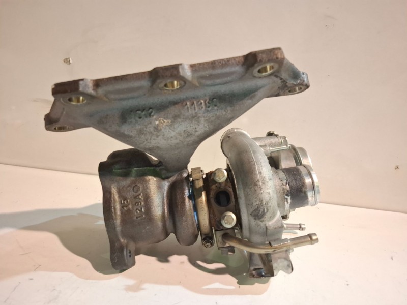 Recambio de turbocompresor para dacia sandero ii h4b400 referencia OEM IAM 144103742R  