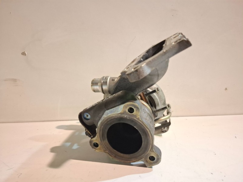 Recambio de turbocompresor para dacia sandero ii h4b400 referencia OEM IAM 144103742R  