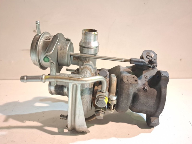 Recambio de turbocompresor para dacia sandero ii h4b400 referencia OEM IAM 144103742R  