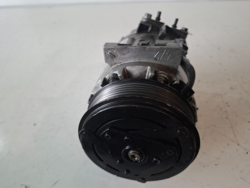 Recambio de compresor aire acondicionado para fiat talento furgón (296) r9m452 referencia OEM IAM 826001732R  