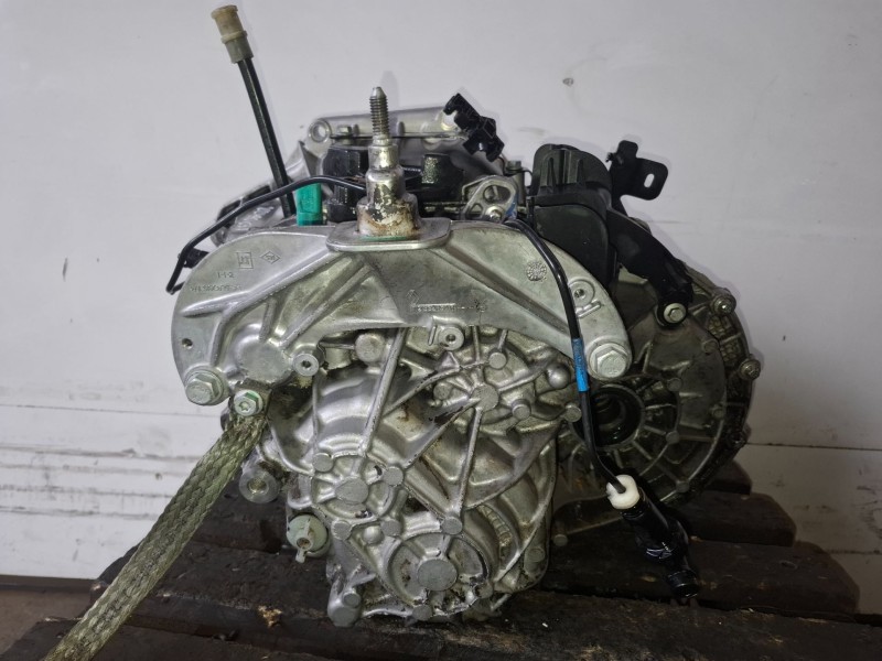 Recambio de caja cambios para fiat talento furgón (296) r9m452 referencia OEM IAM PF6044  