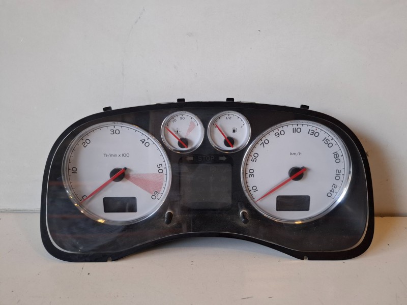 Recambio de cuadro instrumentos para peugeot 307 berlina (s2) 9hy referencia OEM IAM P9661323180  
