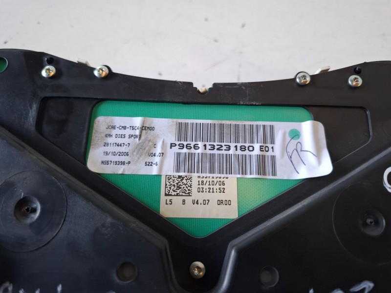 Recambio de cuadro instrumentos para peugeot 307 berlina (s2) 9hy referencia OEM IAM P9661323180  