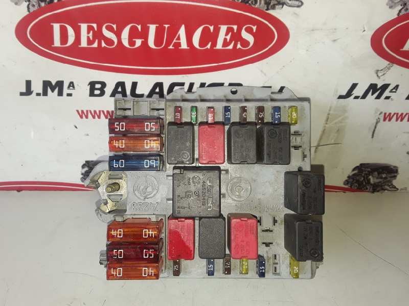 Recambio de caja reles / fusibles para alfa romeo 147 (190) 937a2000 referencia OEM IAM 51742420  