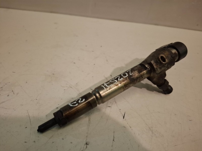 Recambio de inyector para renault megane ii grandtour k9k p7 referencia OEM IAM H8200294788  