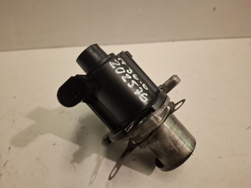 Recambio de valvula egr para renault megane ii grandtour k9k p7 referencia OEM IAM H8200282949  