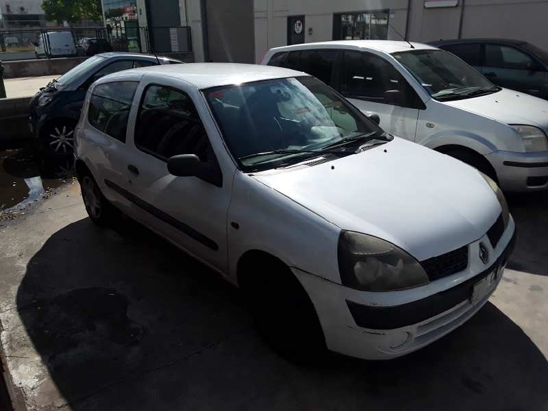 renault clio ii fase ii (b/cb0) del año 2002