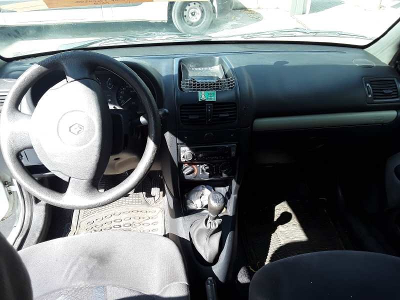 renault clio ii fase ii (b/cb0) del año 2002